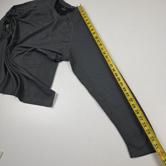 Fabletics Shirt Mens XL Gray Long Sleeve Performance Training Crewneck Athletic - Picture 6 of 9